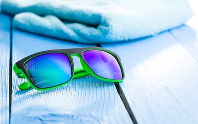 Why Sunglasses are Important for Eye Health